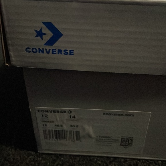 Converse - Picture 4 of 4